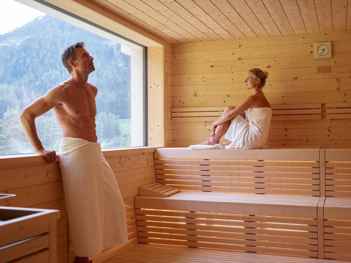 Hotel Shandranj Tesero Buitenkant foto