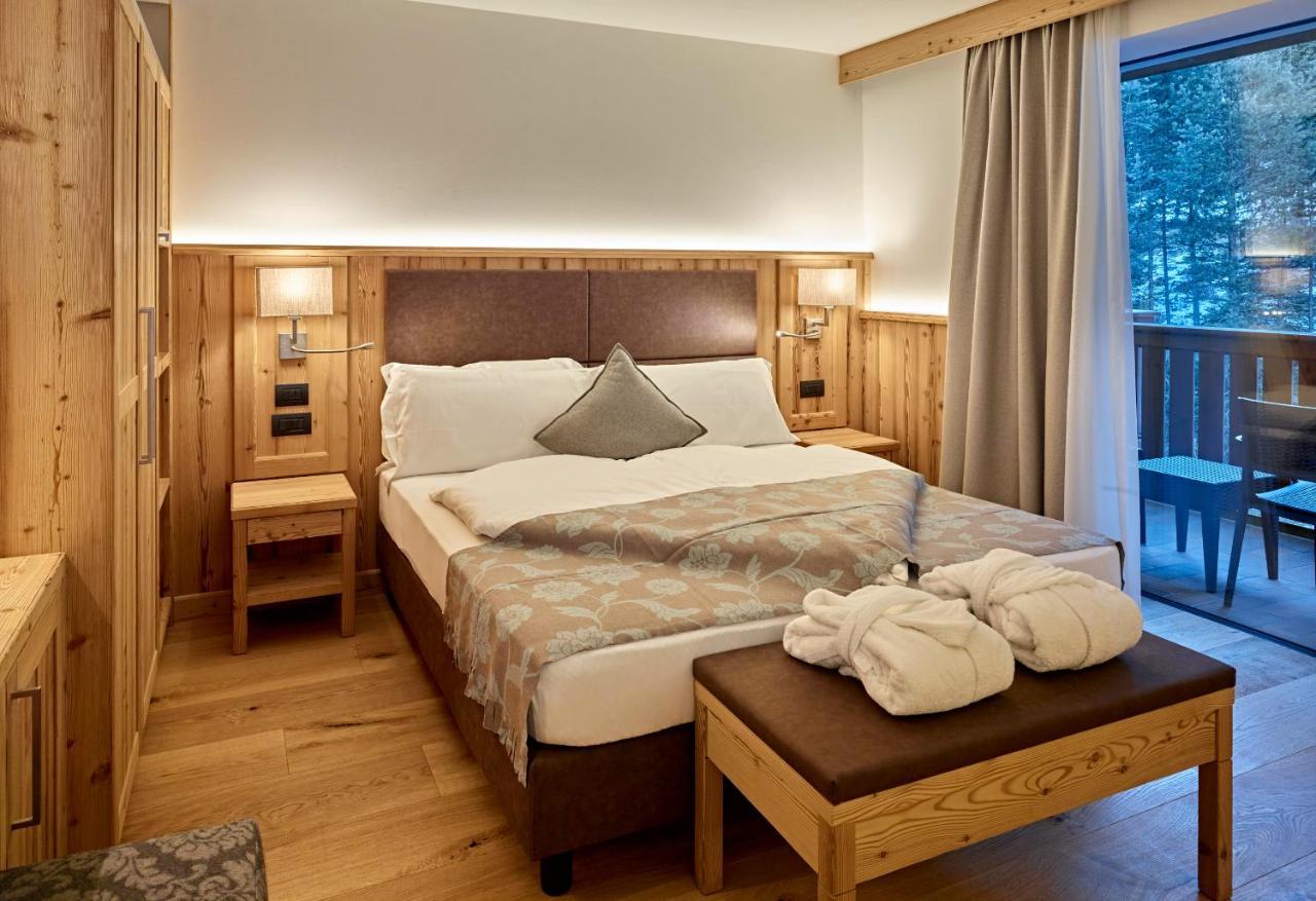 Hotel Shandranj Tesero Buitenkant foto