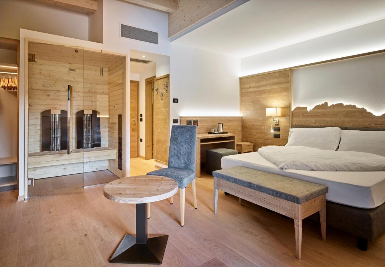 Hotel Shandranj Tesero Buitenkant foto