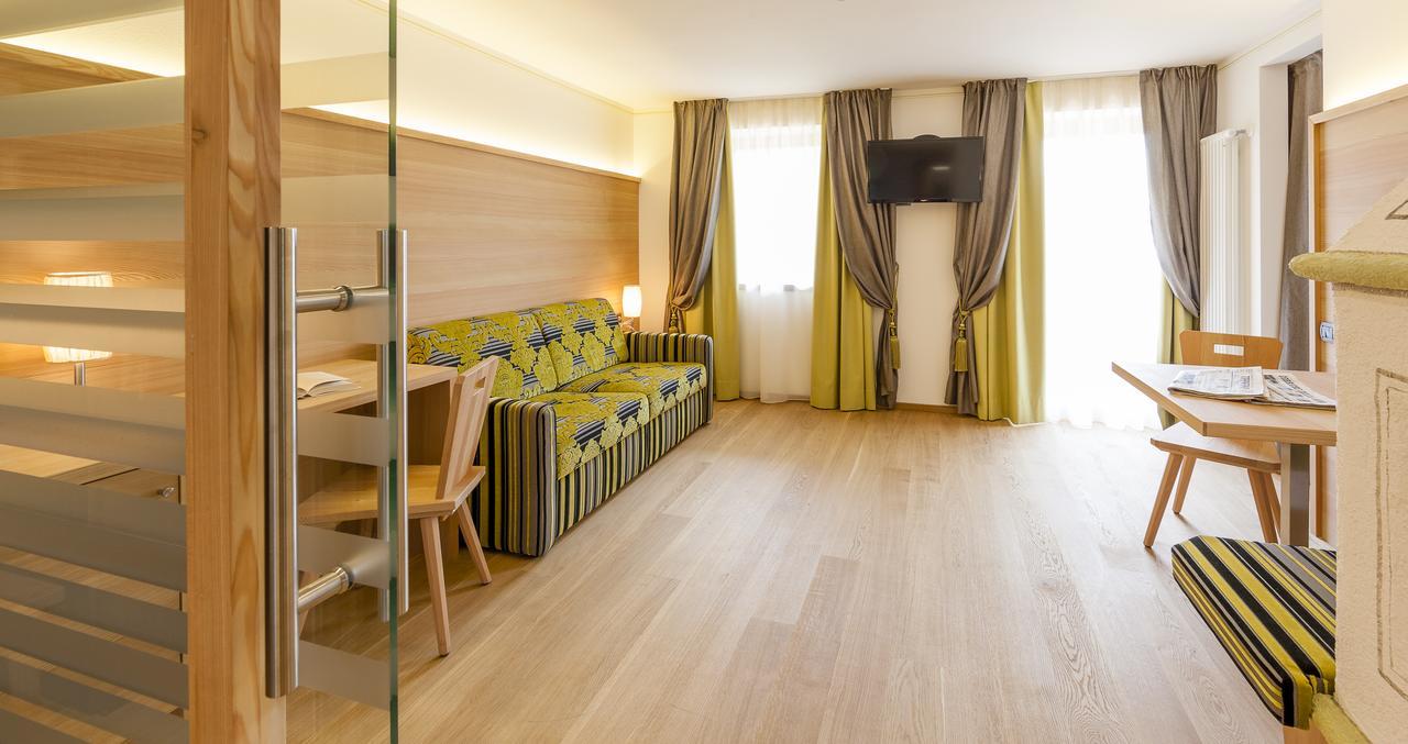 Hotel Shandranj Tesero Buitenkant foto