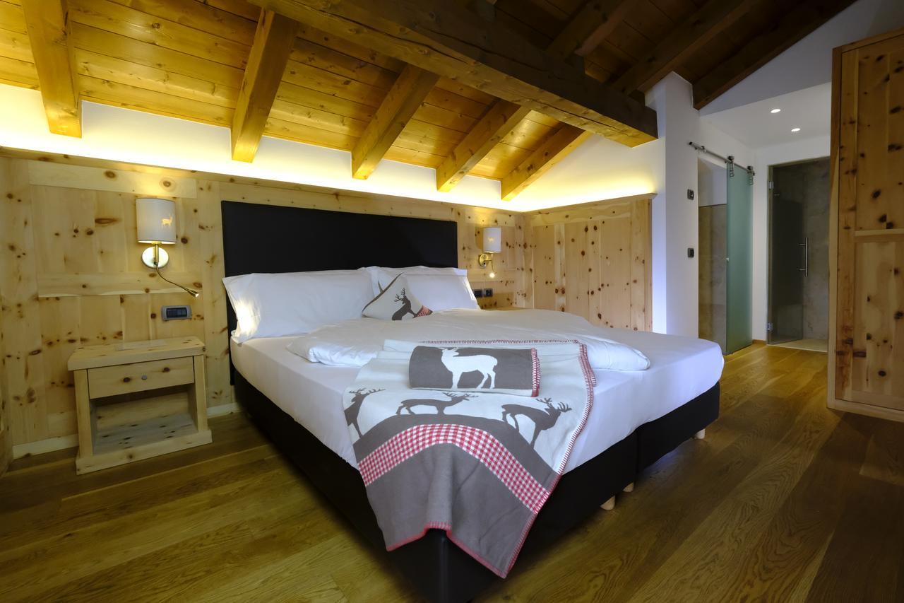 Hotel Shandranj Tesero Buitenkant foto